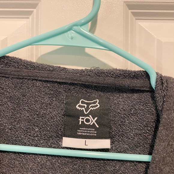 Distressed Fox Hoodie - Picture 5 of 5